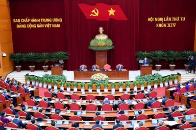 Ngày làm việc thứ ba Hội nghị lần thứ tư Ban Chấp hành Trung ương Đảng khóa XIV