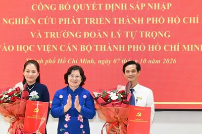 Đồng chí Nguyễn Thị Nhật Hằng làm Giám đốc Học viện Cán bộ TPHCM