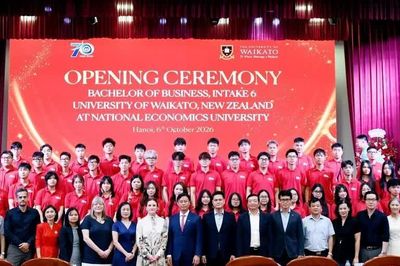 ĐH Kinh tế Quốc dân khai giảng chương trình liên kết đào tạo Cử nhân Kinh doanh