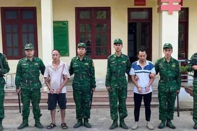 Hành trình truy bắt những kẻ đưa người vượt biên, ẩn nấp dưới vỏ bọc công nhân, thợ sửa xe máy