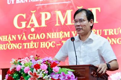 Vụ người điểm cao xin không nhận chức: Điều động Trưởng phòng VH-XH làm hiệu trưởng