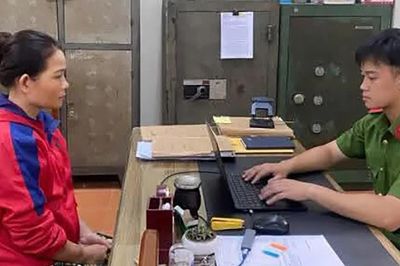 Bắt đối tượng ép con trai 12 tuổi của người tình uống thuốc diệt chuột