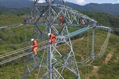 Bộ Công Thương định hướng tách truyền tải điện khỏi EVN