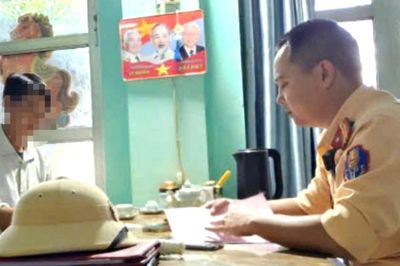 Phạt nguội lái xe dùng điện thoại qua hệ thống giám sát hành trình