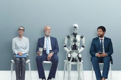 AI tái cấu trúc thị trường lao động: Rủi ro đè nặng lên những nhóm nhân sự nào?