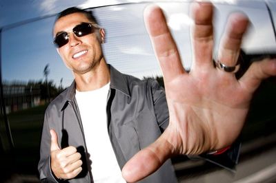 Ronaldo viết tâm tố HLV Jorge Jesus thất hứa