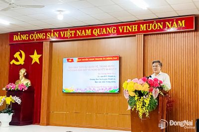Xã Long Phước học tập, quán triệt nghị quyết về triển khai đường lối đối ngoại của Đảng
