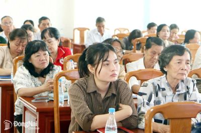 Bồi dưỡng, tập huấn nghiệp vụ cho cán bộ Mặt trận cơ sở