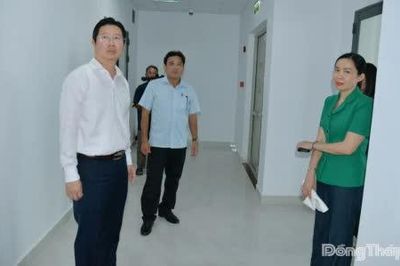 Phó Chủ tịch UBND tỉnh Huỳnh Minh Tuấn khảo sát Trung tâm Văn hóa - Tổ chức sự kiện tỉnh Đồng Tháp