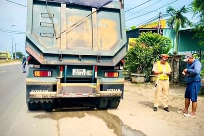Cảnh sát giao thông Gia Lai xử lý hơn 1.100 trường hợp xe kinh doanh vận tải vi phạm