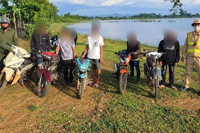 Tạm giữ 10 xe máy càn quấy ở khu vực hồ Ia Mơ Nông