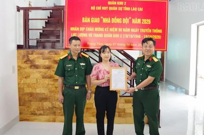 Bộ CHQS tỉnh Lào Cai khánh thành, bàn giao “Nhà đồng đội”