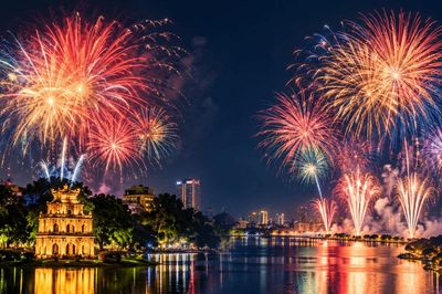 Chi tiết lịch bắn pháo hoa Hà Nội ngày 10/10/2026: Hồ Gươm, Hồ Tây cùng rực sáng lúc 21h