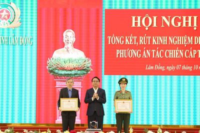 Tiếp tục hoàn thiện phương án, nâng cao chất lượng huấn luyện, sẵn sàng chiến đấu