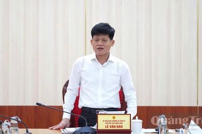 Tháo gỡ khó khăn, đẩy mạnh thu ngân sách những tháng cuối năm