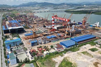 Cận cảnh quy trình đóng tàu hiện đại tại Công ty Đóng tàu Hạ Long