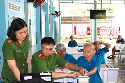 Cấp căn cước cho các nhân khẩu đặc biệt tại Trung tâm Bảo trợ xã hội
