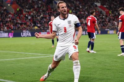 Harry Kane tỏa sáng trong ngày đi vào lịch sử đội tuyển Anh