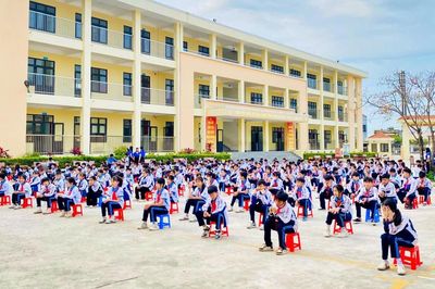 Sở Giáo dục và Đào tạo Quảng Ninh yêu cầu chấn chỉnh việc thu, chi, vận động đóng góp