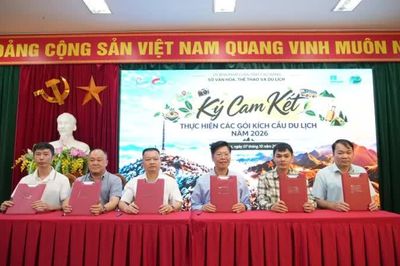 Công bố các gói kích cầu du lịch và phát động Cuộc thi clip du lịch Non nước Cao Bằng