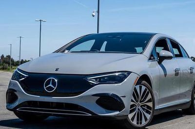 Mercedes dự kiến khai tử sedan điện EQE sau 3 năm mở bán tại Mỹ