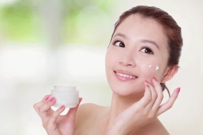 5 hoạt chất trị thâm mụn, giúp da sáng và đều màu hơn