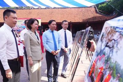 Khai mạc Triển lãm ảnh 'Hà Nội trong tôi' lần thứ 21 - năm 2026: Lan tỏa tình yêu Hà Nội