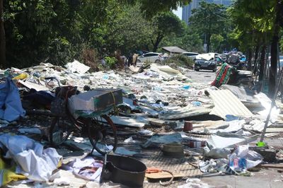 Hà Nội: 'San phẳng' loạt công trình vi phạm dọc tuyến mương Ma Khay – Đồng Bông ở Cầu Giấy