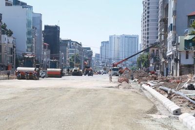 Nước rút thi công Vành đai 2.5 đoạn Cầu Giấy - Dịch Vọng trước ngày thông xe