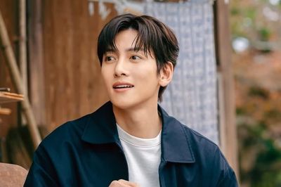 Ji Chang Wook gặp 'kiếp nạn' liên hoàn: Phim bị chê, show thực tế mới bị trách
