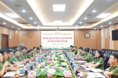 Chia sẻ kinh nghiệm chuyển đổi số trong công tác văn thư, lưu trữ với Học viện Kỹ thuật và Công nghệ an ninh