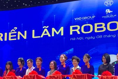 Hà Nội thúc đẩy kết nối Robot, AI từ nghiên cứu đến ứng dụng thực tế