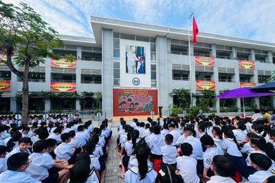 Thông tin mới nhất vụ học sinh ở TP.HCM đau bụng, nôn ói