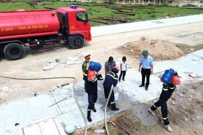 Những chuyến xe đặc biệt đến khu tái định cư Ia Tul