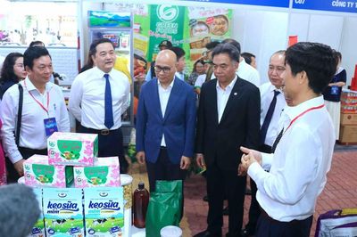 TP.HCM thúc đẩy liên kết cung - cầu, hướng tới chuỗi cung ứng xanh và số