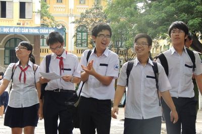 Học sinh không đỗ lớp 10 công lập vẫn được bảo đảm cơ hội học tiếp
