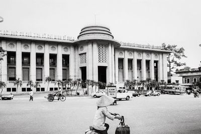 'Gặp lại' Hà Nội đầu thập niên 1990 qua ống kính Andy Soloman
