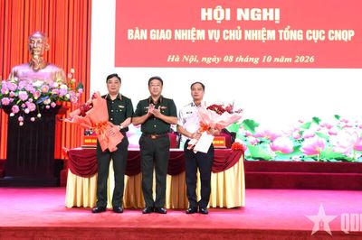 Thượng tướng Phạm Hoài Nam chủ trì Hội nghị bàn giao nhiệm vụ Chủ nhiệm Tổng cục Công nghiệp Quốc phòng