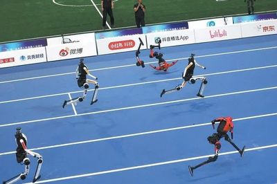 Robot phát triển nhanh, thị trường bảo hiểm đón làn sóng mới