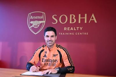 Arsenal 'trói chân' HLV Arteta bằng hợp đồng khủng