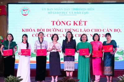 Điện Biên tổng kết khóa bồi dưỡng tiếng Lào năm 2026