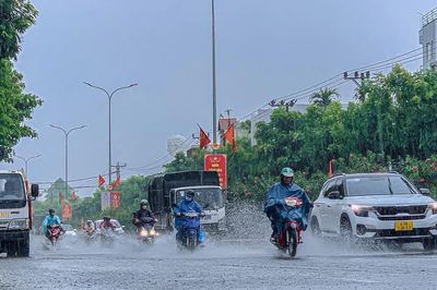 Mưa lớn mở rộng ra Thanh Hóa đến Quảng Trị