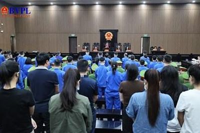 Hai cựu Viện trưởng Viện Pháp y tâm thần Trung ương lĩnh 20 năm và 7 năm 6 tháng tù