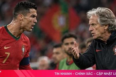 Ronaldo đối mặt hình phạt, Jorge Jesus có thể từ chức