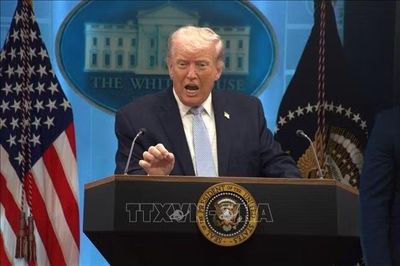 Tổng thống Trump có thể ra lệnh tấn công Iran trước bầu cử Quốc hội Mỹ?