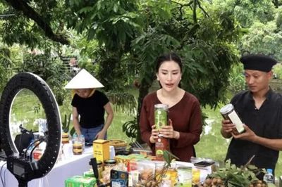 Siết quản lý bán thuốc, thực phẩm chức năng qua livestream