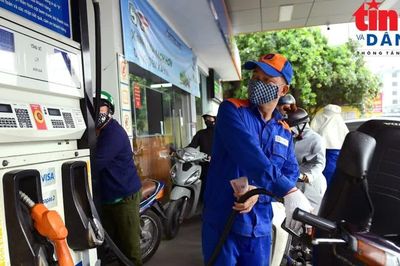 Ứng phó, điều hành linh hoạt, Việt Nam cơ bản đáp ứng đủ xăng dầu