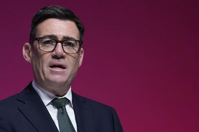 Thủ tướng Anh Andy Burnham lần đầu tiên thăm Đức, nhấn mạnh hợp tác