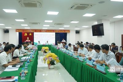 Tp.HCM yêu cầu tháo gỡ vướng mắc, thúc đẩy đầu tư Bắc Tân Uyên phát triển