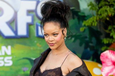 Rihanna tiết lộ có ít nhất 170 ca khúc chưa phát hành
